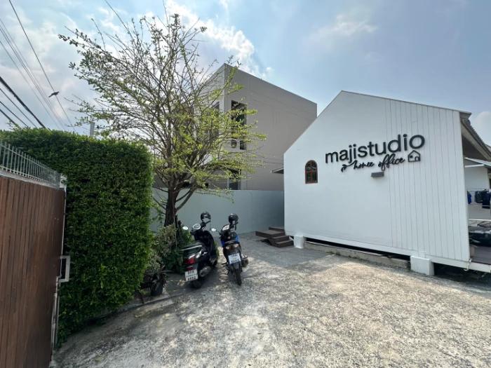 image gallery