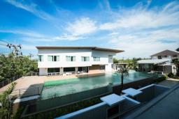image gallery