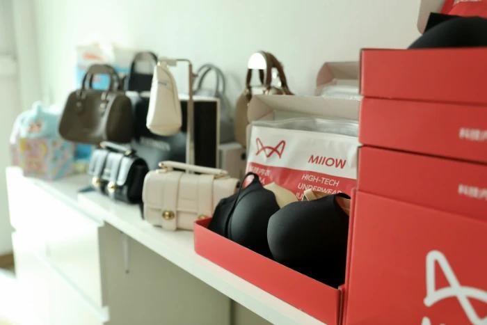 image gallery